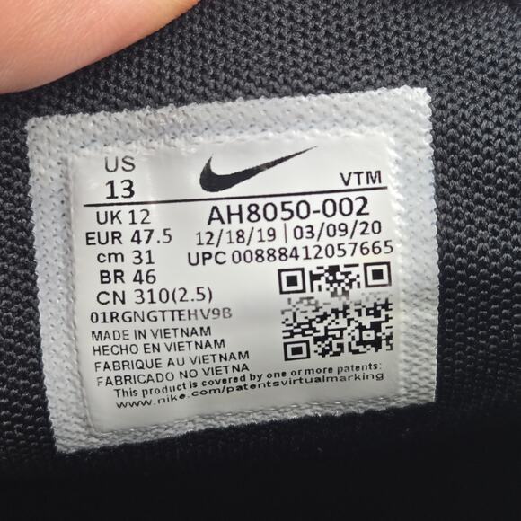 Nike Mens 13 Air Max 270 Black White Low Top Casual Daily Sneaker AH8050-002 - Picture 12 of 12